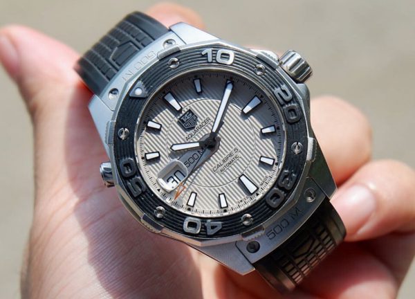 Tag Heuer Aquaracer 500M - Gambar 2