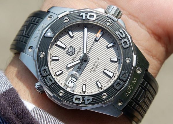 Tag Heuer Aquaracer 500M - Gambar 4